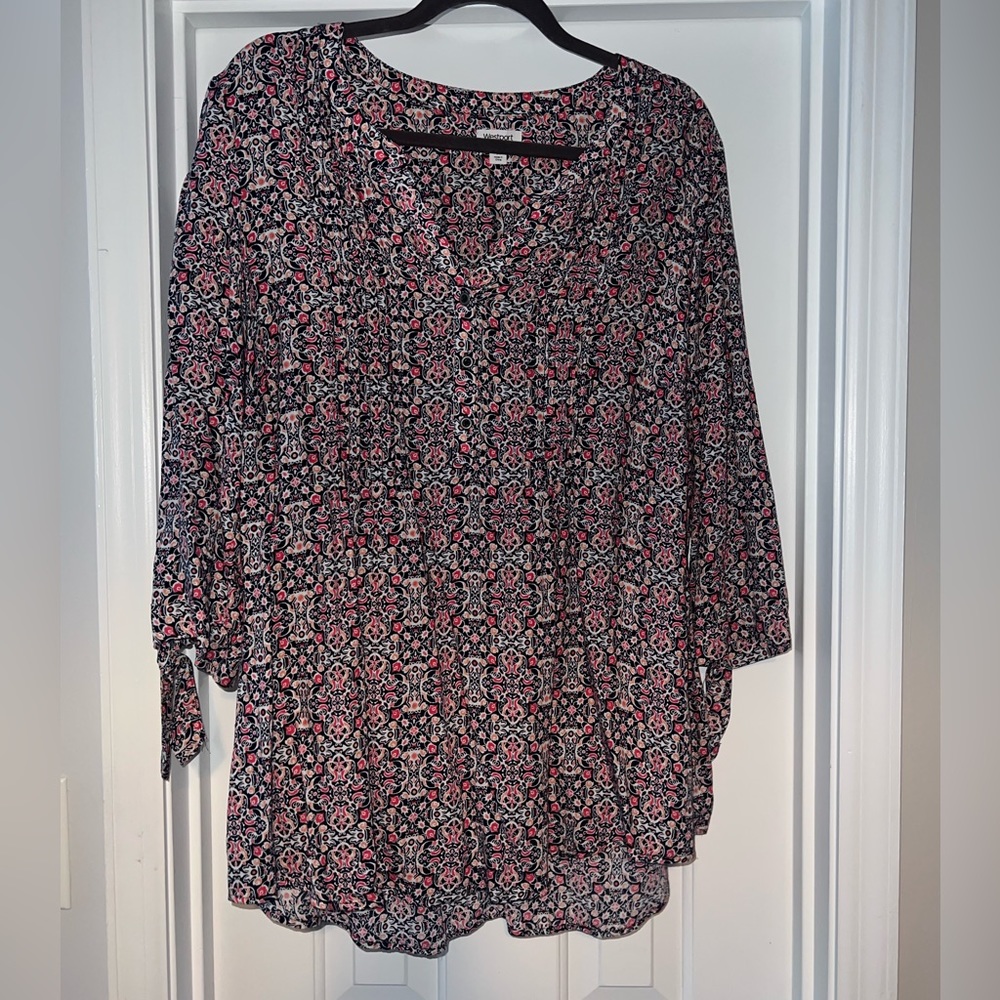 Multi colored, patterned blouse